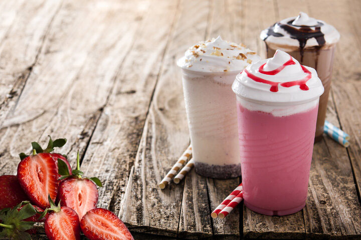 Çilekli Milkshake