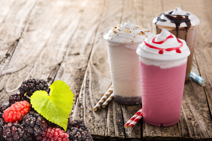 Kırmızı Orman Meyveli Milkshake